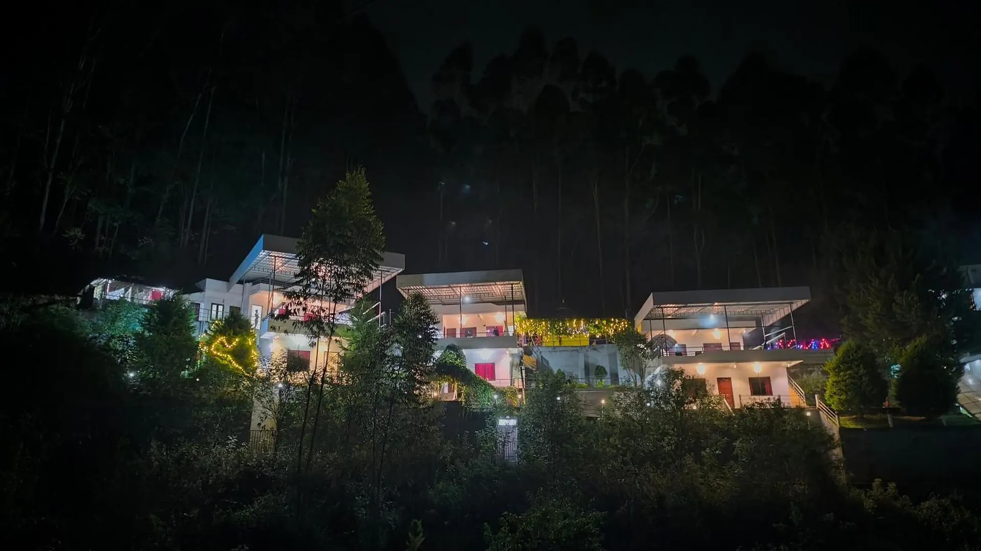 Mountain Hut Vattavada Resort Munnar